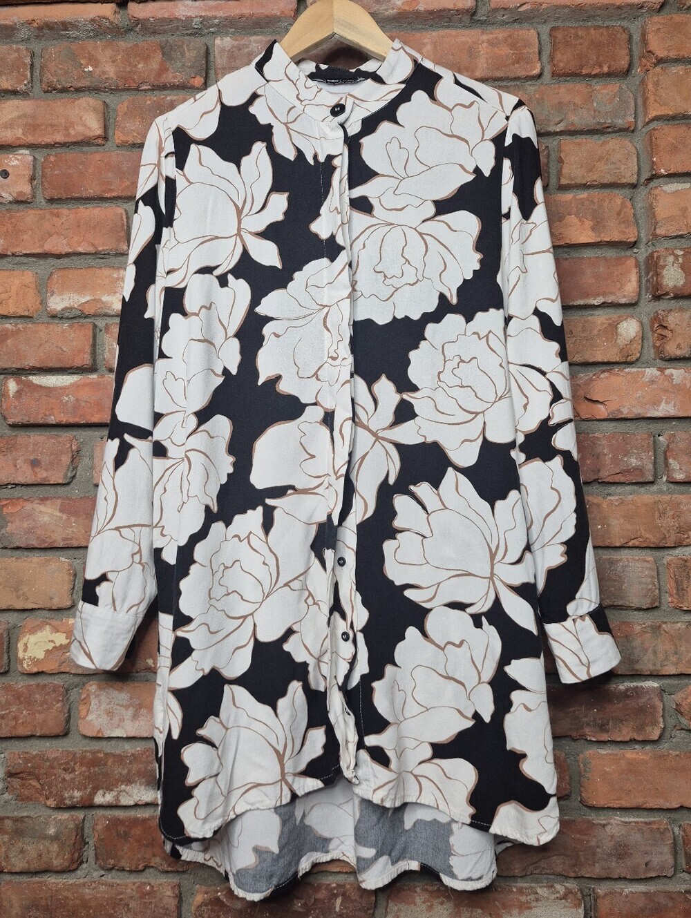 LC Waikiki Classic 100% Viscose Floral Button Front Blouse Size 42
